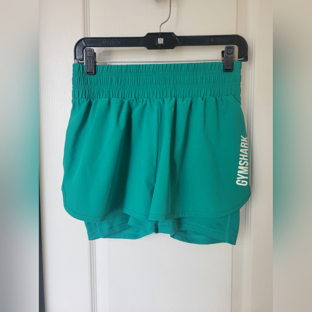 Gymshark Pulse 2-in-1 Mid Rise Lined Athletic Shorts Green Size XS